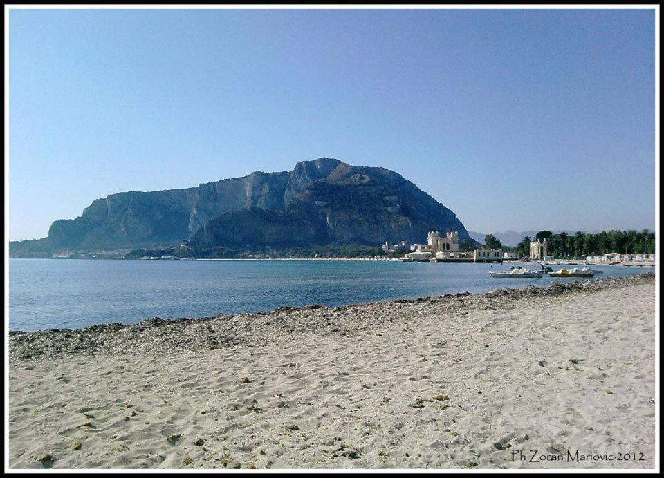 Апартаменты Mondello Manick Mare Палермо Экстерьер фото